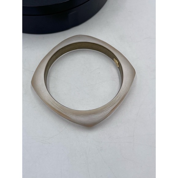 Alexis Bittar Designer Luminous Soft Square Champagne/Gold Bangle Bracelet - Picture 10 of 12